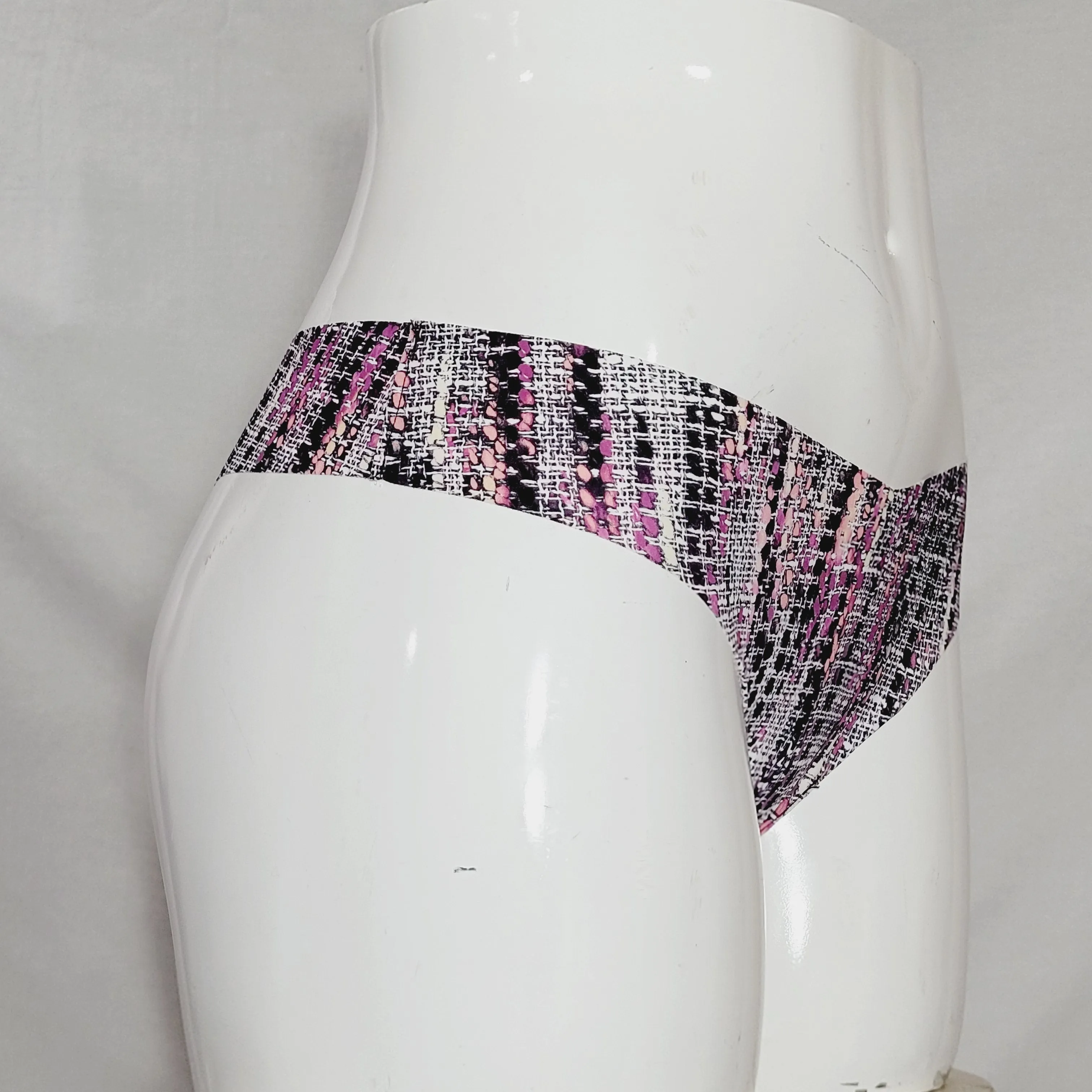 Commando Printed Thong Size MEDIUM/LARGE Pink Tweed NWT