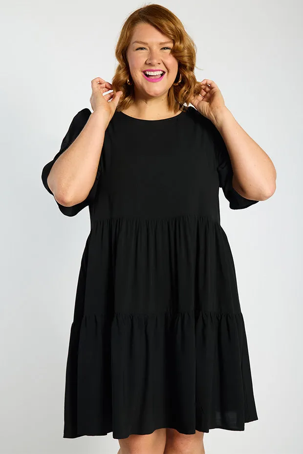 Izzie Black Dress